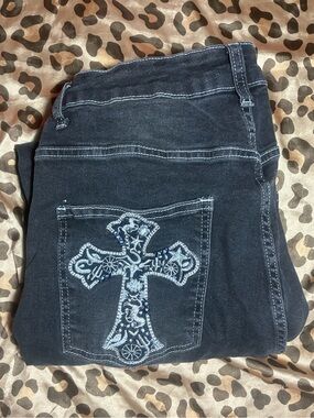 ⭒ black embroidered cross flared romwe jeans